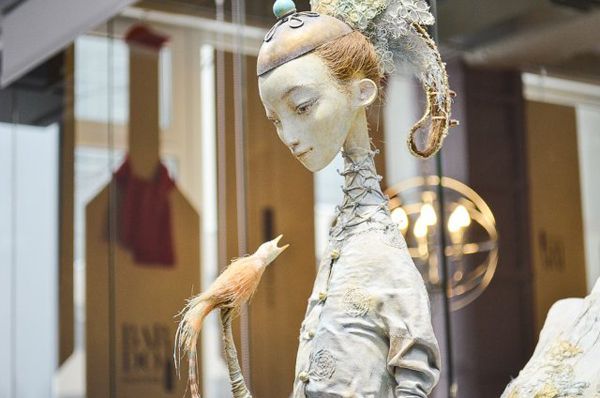 В Новом Уренгое выставка авторских кукол, изготовленных бурятскими мастерами